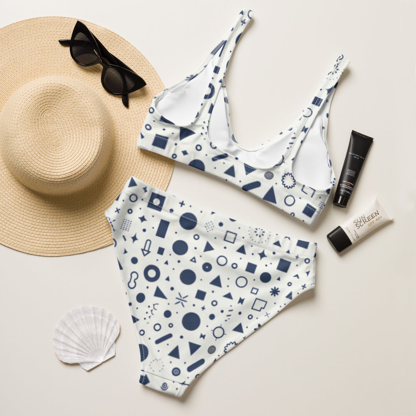 High-waisted bikini