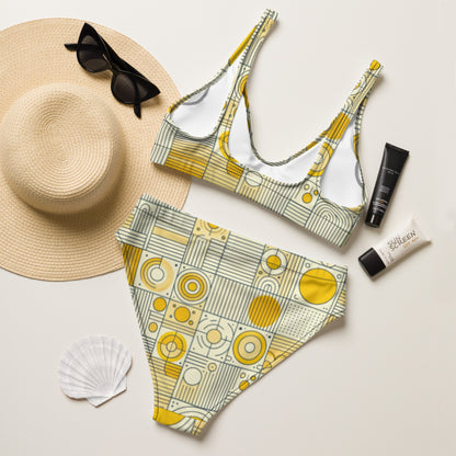 High-waisted bikini