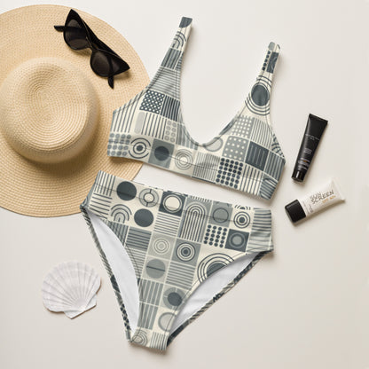 High-waisted bikini