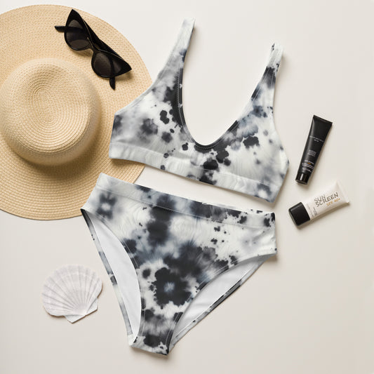 High-waisted bikini