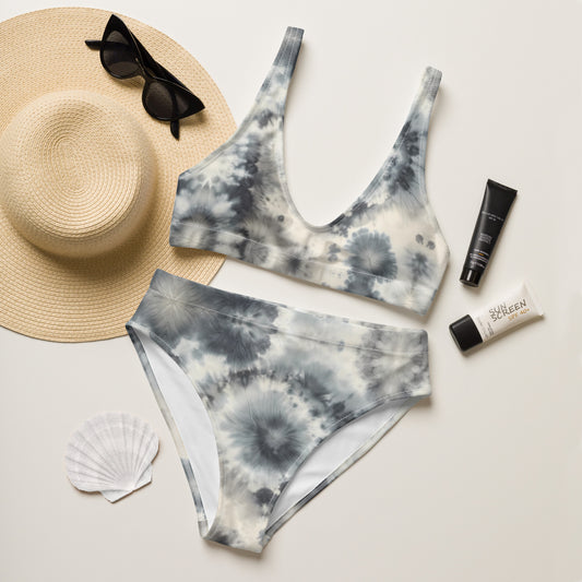 High-waisted bikini